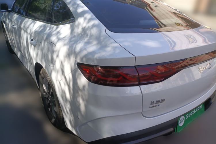 Used BYD Qin L 2025 DM-i Smart Drive 80KM Leading Model Rear Left 45 Deg