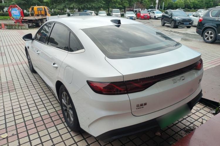 Used BYD Qin L 2025 DM-i Smart Drive 80KM Leading Model Rear Left 45 Deg