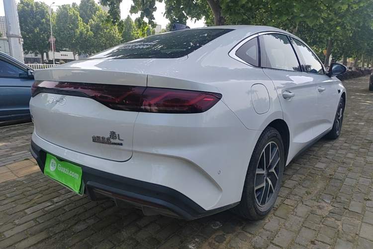 Used BYD Qin L 2025 DM-i Smart Drive 120KM Superior Model Rear Right 45 Deg