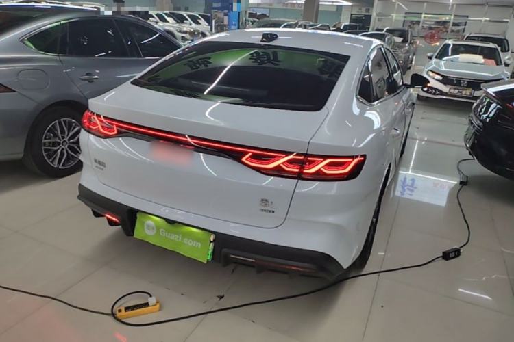 Used BYD Qin L 2025 DM-i Smart Drive 80KM Leading Model Rear Right 45 Deg
