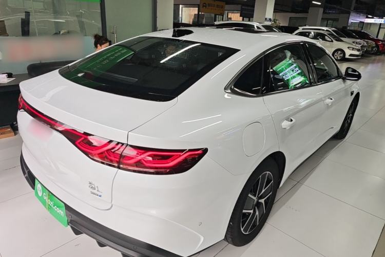 Used BYD Qin L 2025 DM-i Smart Drive 120KM Superior Model Rear Right 45 Deg