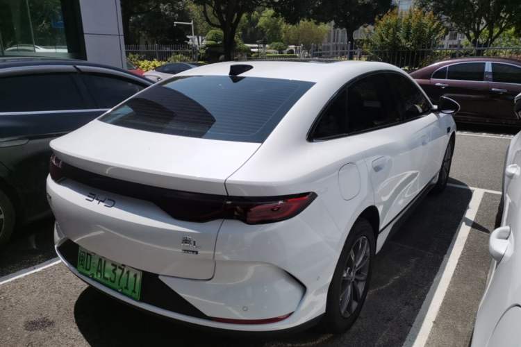 Used BYD Qin L 2025 EV 545KM Beyond Version Rear Right 45 Deg