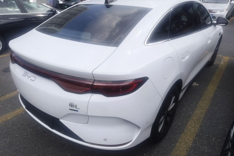 Used BYD Qin L 2025 EV 470KM Leading Edition Rear Right 45 Deg