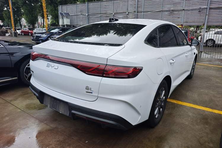 Used BYD Qin L 2025 DM-i Smart Drive 80KM Leading Model Rear Right 45 Deg