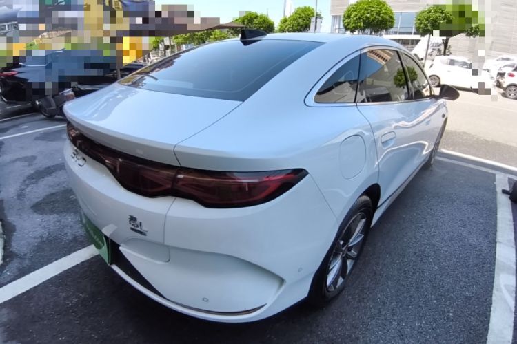 Used BYD Qin L 2025 EV 545KM Beyond Version Rear Right 45 Deg