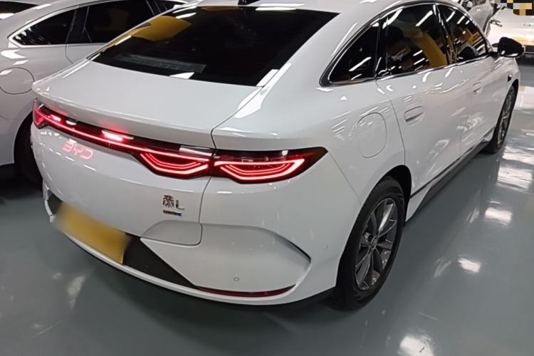 Used BYD Qin L 2025 EV 470KM Leading Edition Rear Right 45 Deg