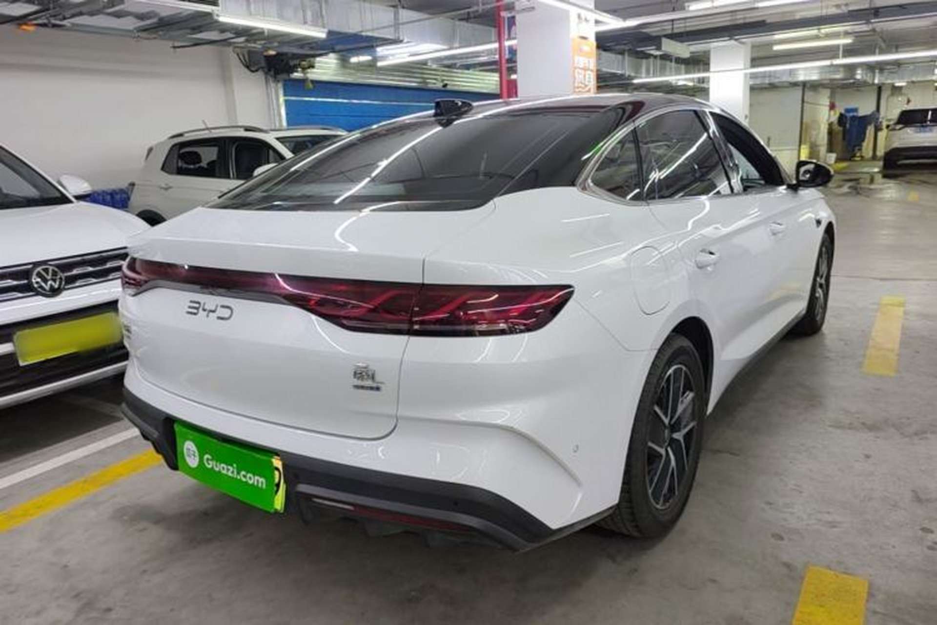 Used BYD Qin L 2025 DM-i Smart Drive 120KM Superior Model Rear Right 45 Deg