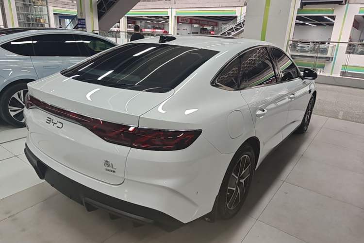Used BYD Qin L 2025 DM-i Smart Drive 120KM Leading Model Rear Right 45 Deg