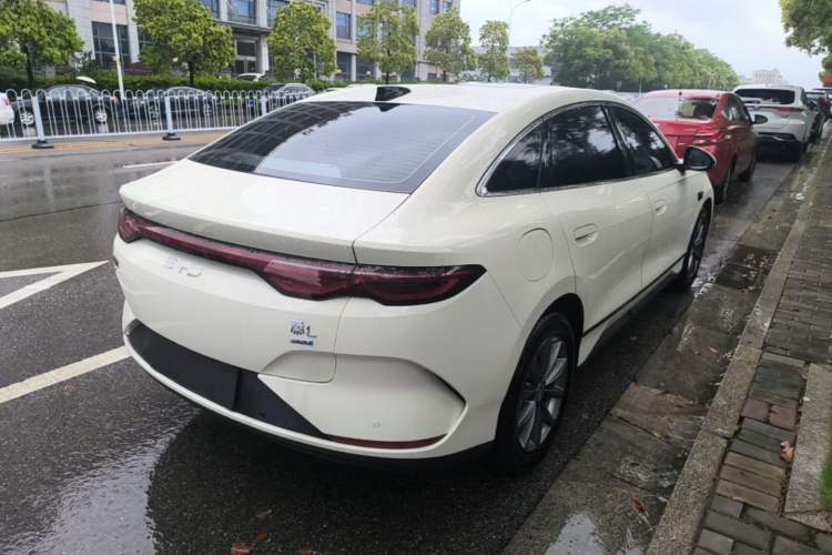 Used BYD Qin L 2025 EV 470KM Leading Edition Rear Right 45 Deg