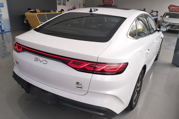 Used BYD Qin L 2025 DM-i Smart Drive 120KM Superior Model Rear Right 45 Deg