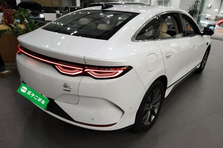 Used BYD Qin L 2025 EV 545KM Beyond Version Rear Right 45 Deg