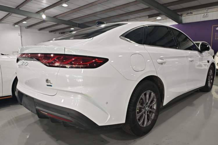 Used BYD Qin L 2025 DM-i Smart Drive 80KM Leading Model Rear Right 45 Deg