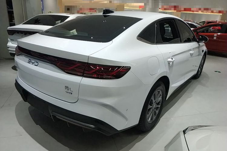 Used BYD Qin L 2025 DM-i Smart Drive 80KM Leading Model Rear Right 45 Deg