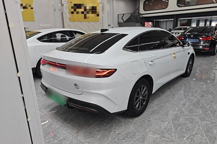 Used BYD Qin L 2025 DM-i Smart Drive 80KM Leading Model Rear Right 45 Deg
