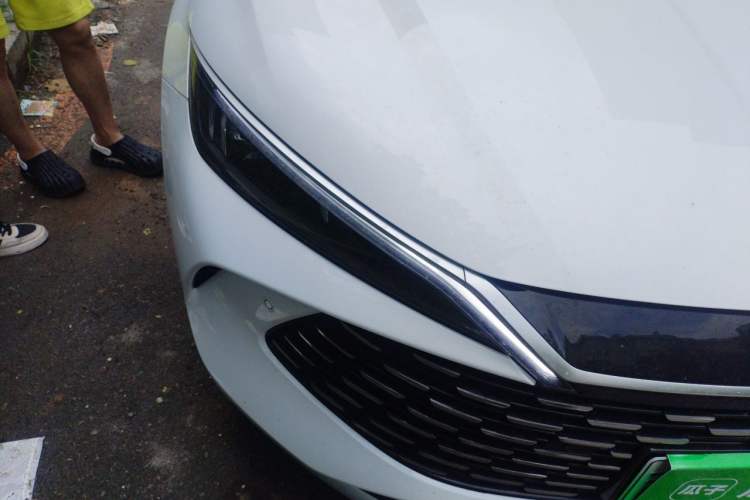 Used BYD Qin L 2025 DM-i Smart Drive 120KM Leading Model Right Front Headlight