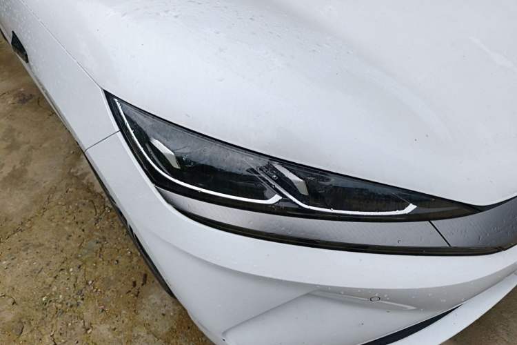 Used BYD Qin L 2025 EV 545KM Excellence Edition Right Front Headlight