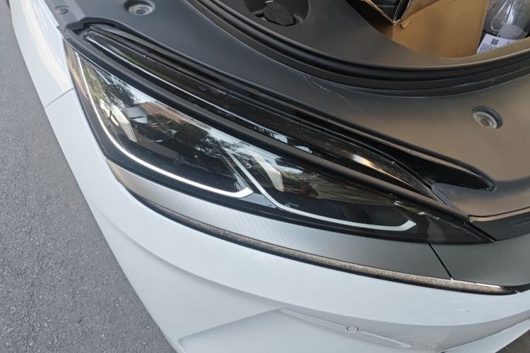 Used BYD Qin L 2025 EV 470KM Leading Edition Right Front Headlight
