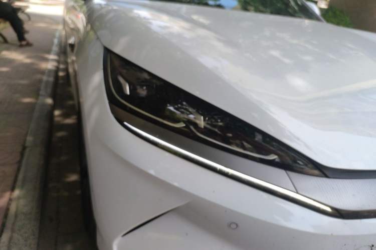 Used BYD Qin L 2025 EV 545KM Beyond Version Right Front Headlight
