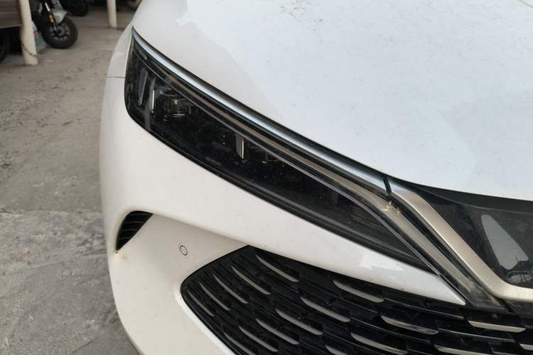 Used BYD Qin L 2025 DM-i Smart Drive 80KM Leading Model Right Front Headlight