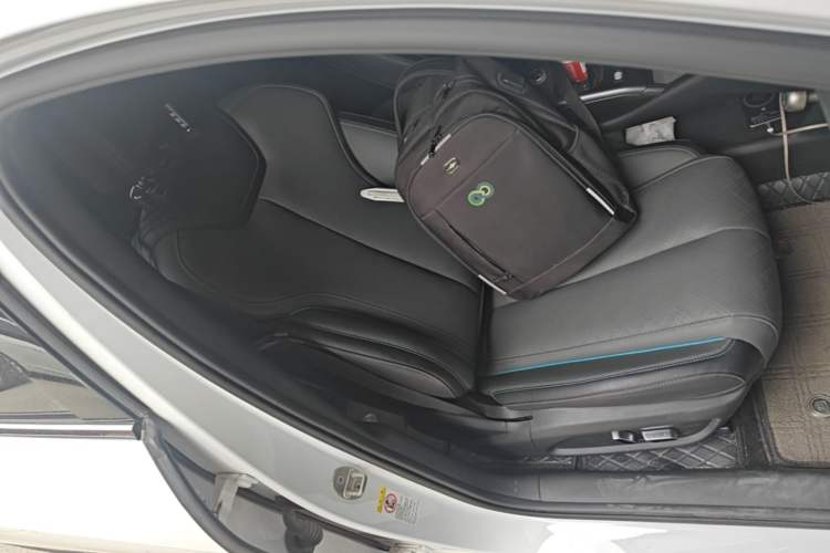 Used BYD Qin L 2025 EV 545KM Excellence Edition Right Front Seat