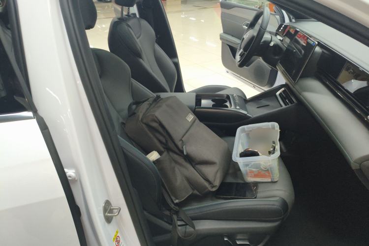 Used BYD Qin L 2025 EV 545KM Beyond Version Right Front Seat