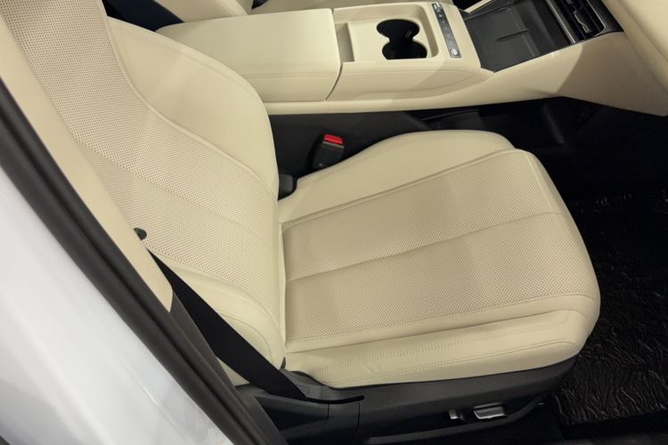 Used BYD Qin L 2025 EV 545KM Beyond Version Right Front Seat