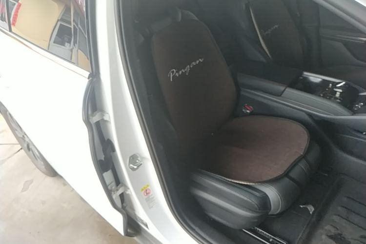 Used BYD Qin L 2025 DM-i Smart Drive 80KM Leading Model Right Front Seat