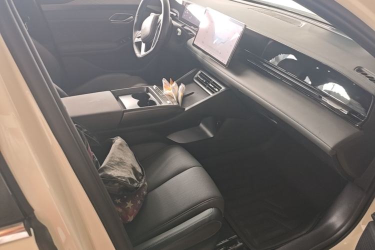 Used BYD Qin L 2025 EV 545KM Beyond Version Right Front Seat