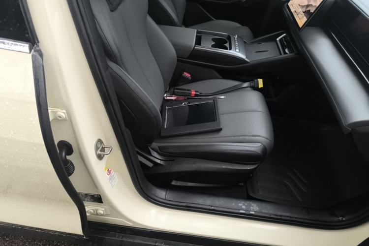 Used BYD Qin L 2025 EV 470KM Leading Edition Right Front Seat