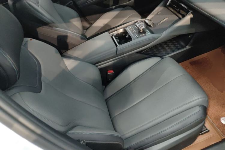 Used BYD Qin L 2025 DM-i Smart Drive 120KM Leading Model Right Front Seat