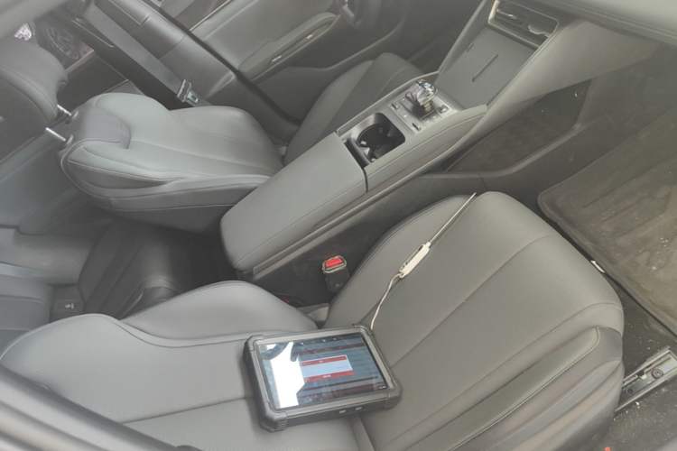 Used BYD Qin L 2025 DM-i Smart Drive 80KM Leading Model Right Front Seat