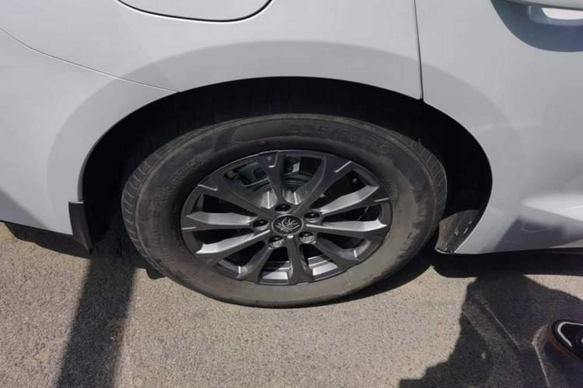 Used BYD Qin L 2025 DM-i Smart Drive 80KM Leading Model Right Rear Wheel Hub