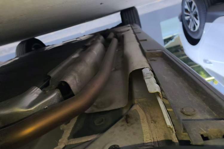 Used BYD Qin L 2025 DM-i Smart Drive 120KM Superior Model Right Side Sill