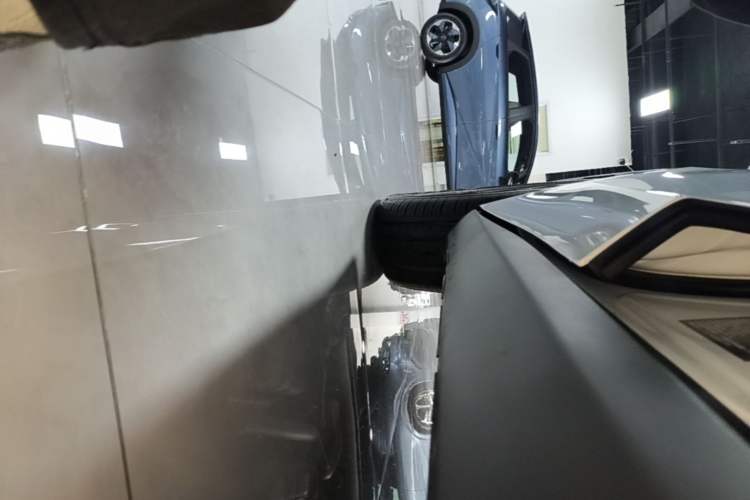 Used BYD Qin L 2025 DM-i Smart Drive 120KM Leading Model Right Side Sill