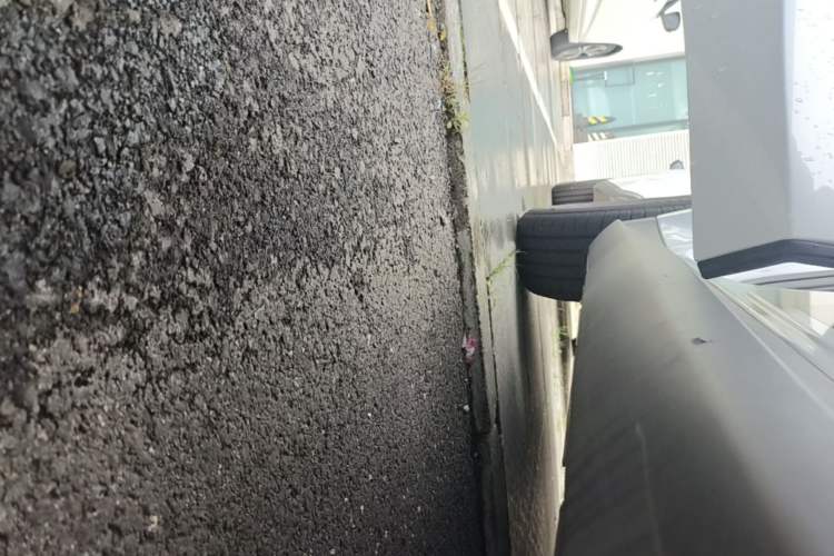 Used BYD Qin L 2025 DM-i Smart Drive 80KM Leading Model Right Side Sill