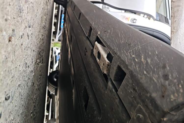 Used BYD Qin L 2025 EV 470KM Leading Edition Right Side Sill