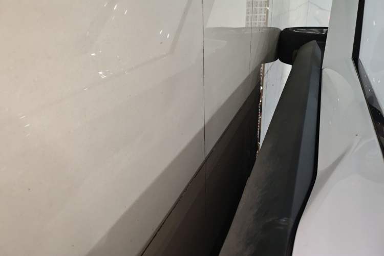 Used BYD Qin L 2025 EV 545KM Beyond Version Right Side Sill
