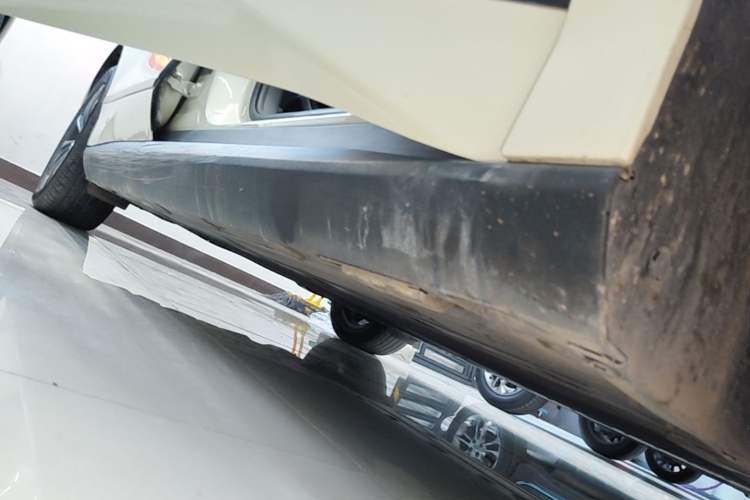 Used BYD Qin L 2025 EV 545KM Beyond Version Right Side Sill