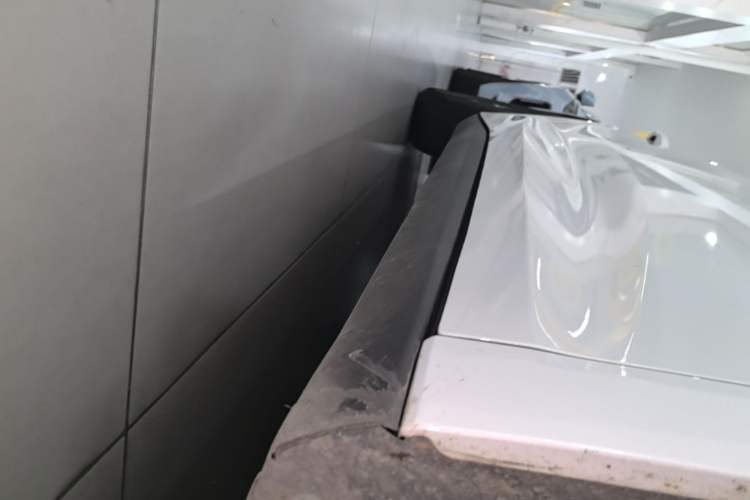 Used BYD Qin L 2025 DM-i Smart Drive 120KM Superior Model Right Side Sill