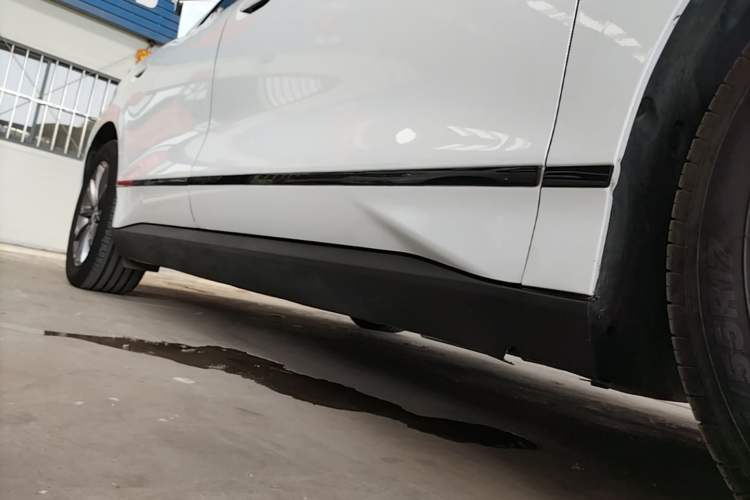 Used BYD Qin L 2025 EV 470KM Leading Edition Right Side Sill