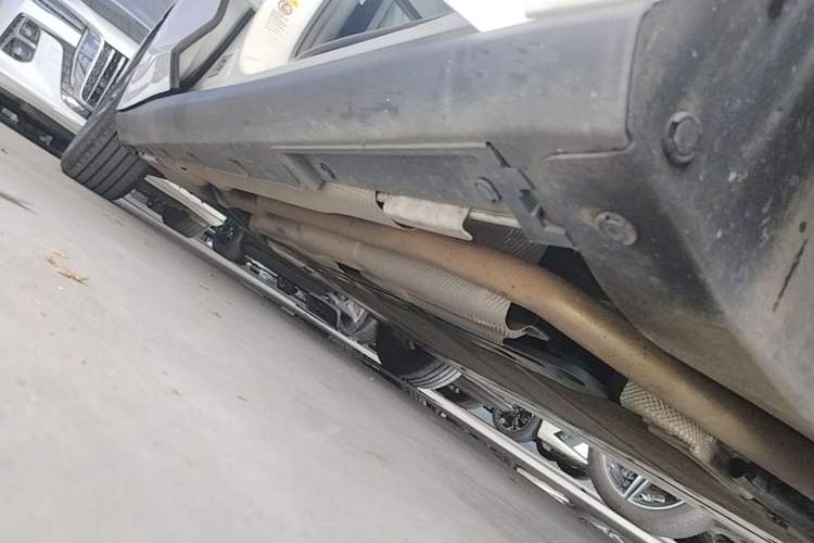 Used BYD Qin L 2025 DM-i Smart Drive 80KM Leading Model Right Side Sill
