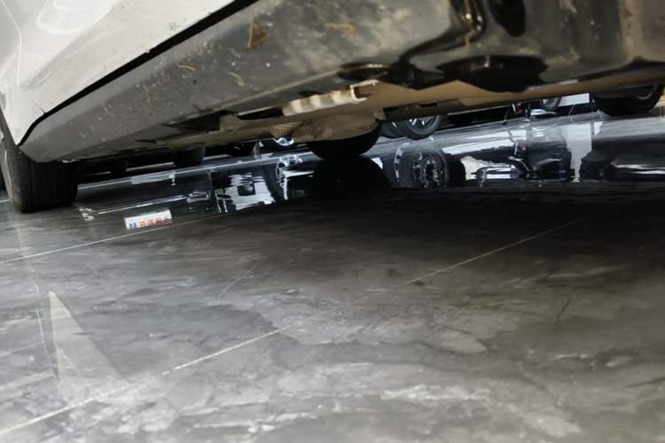 Used BYD Qin L 2025 DM-i Smart Drive 120KM Superior Model Right Side Sill