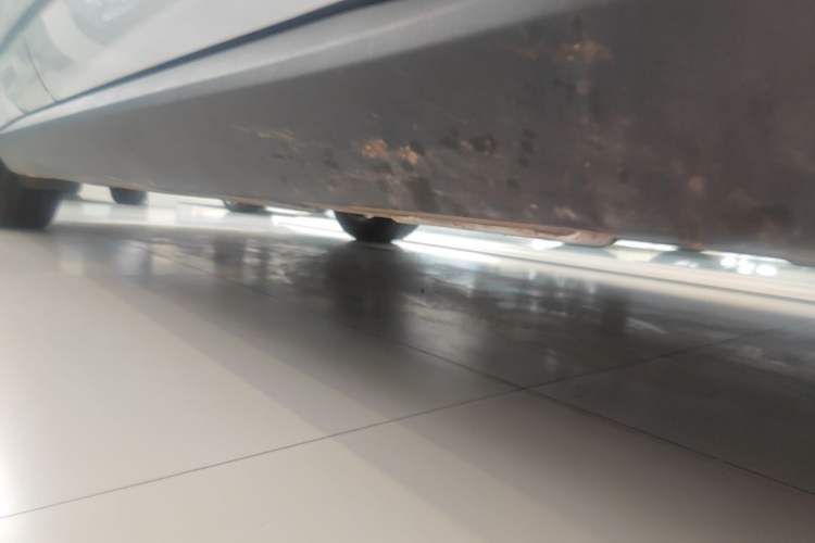 Used BYD Qin L 2025 EV 545KM Beyond Version Right Side Sill