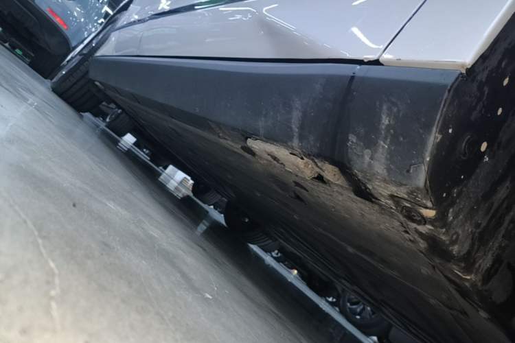 Used BYD Qin L 2025 EV 545KM Beyond Version Right Side Sill