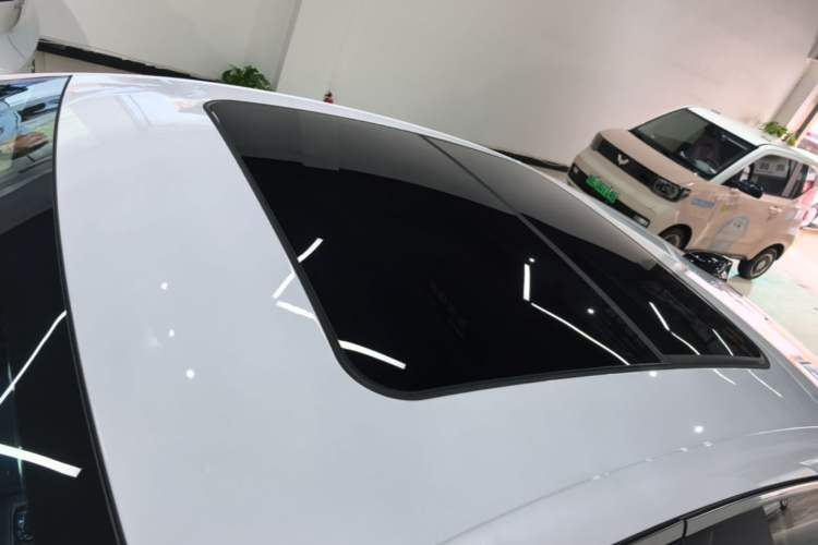 Used BYD Qin L 2025 DM-i Smart Drive 120KM Superior Model Roof