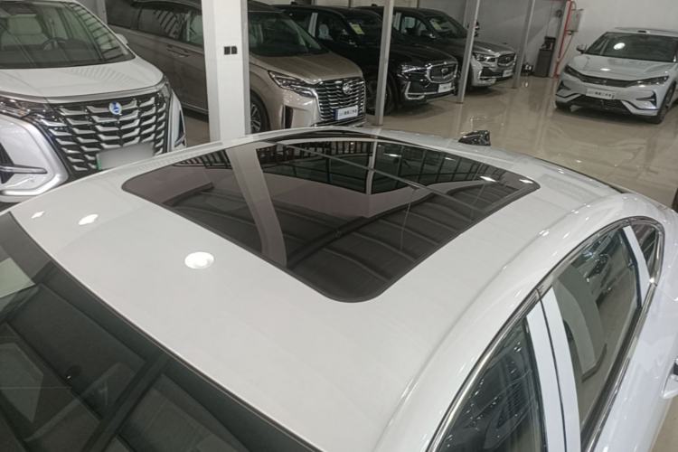 Used BYD Qin L 2025 DM-i Smart Drive 120KM Superior Model Roof