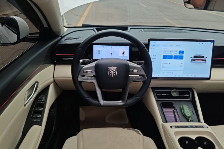 Used BYD Qin L 2025 EV 545KM Excellence Edition Steering Wheel