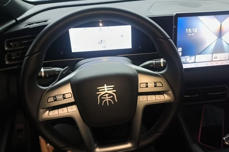 Used BYD Qin L 2025 DM-i Smart Drive 80KM Leading Model Steering Wheel