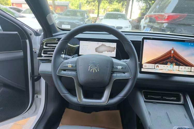 Used BYD Qin L 2025 DM-i Smart Drive 120KM Superior Model Steering Wheel