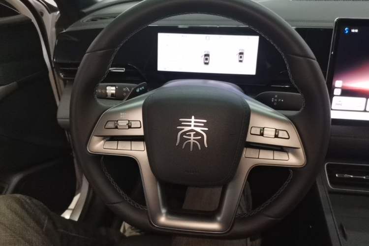 Used BYD Qin L 2025 EV 470KM Leading Edition Steering Wheel